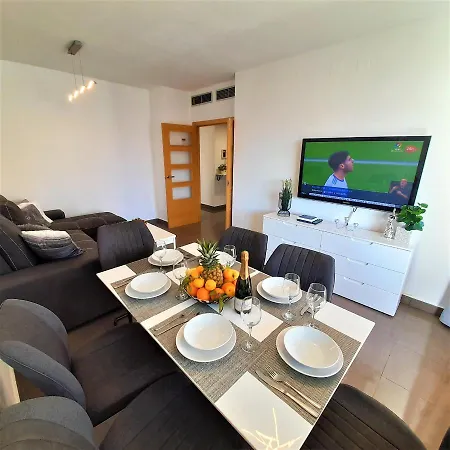 Parque Torre Sol Boutique 12 Floor , Free Parking, Wi-fi, Pool, Benidorm